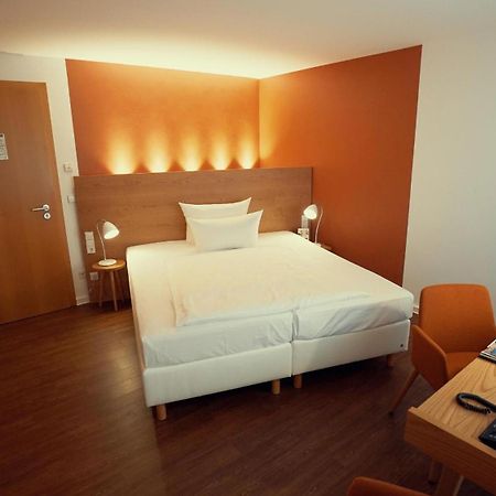 Hotel Adler Asperg Ngoại thất bức ảnh