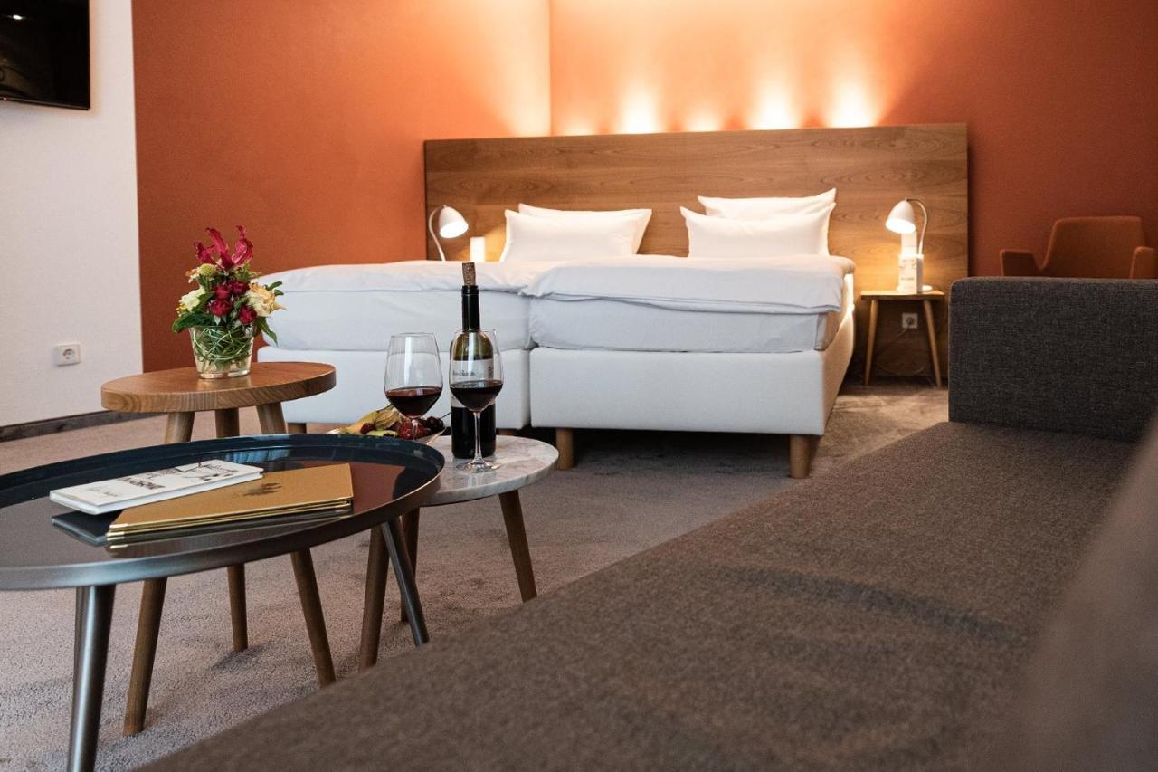 Hotel Adler Asperg Ngoại thất bức ảnh