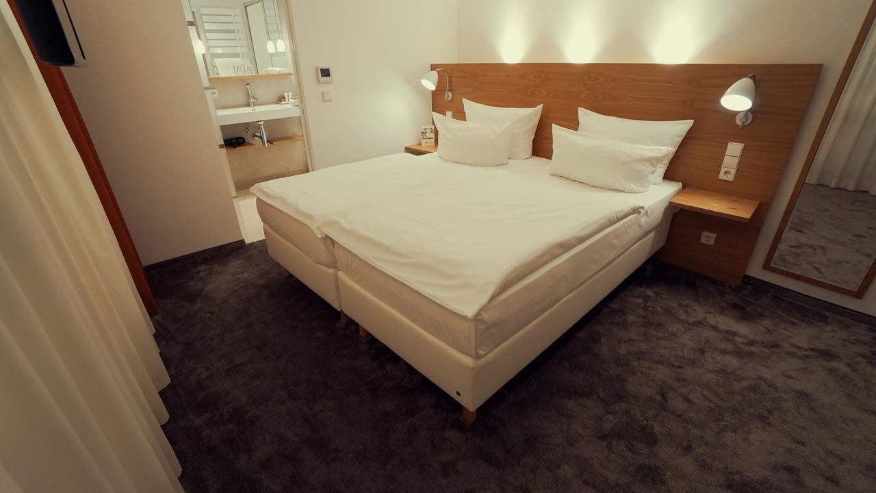 Hotel Adler Asperg Ngoại thất bức ảnh